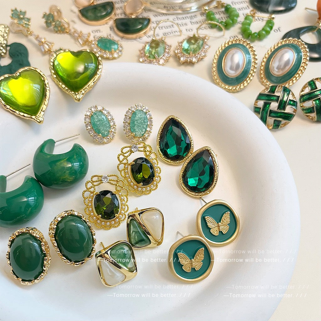 Retro French Emerald Zircon Stud Earrings Women Victorian Style Premium Earrings Vintage Fine Jewelry
