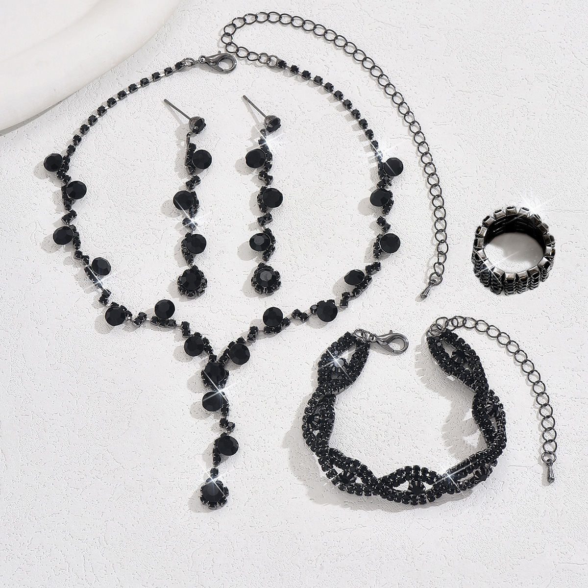 Fashion Crystal Necklace Ear Stud Bracelet Jewelry Accessories