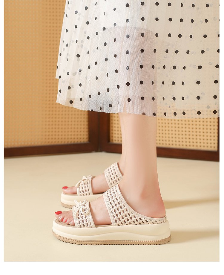 Height Increasing Thick Soled Plus Size Slippers For Summer Outdoor Wear, Paired With Skirts And Beach Sandals For Women