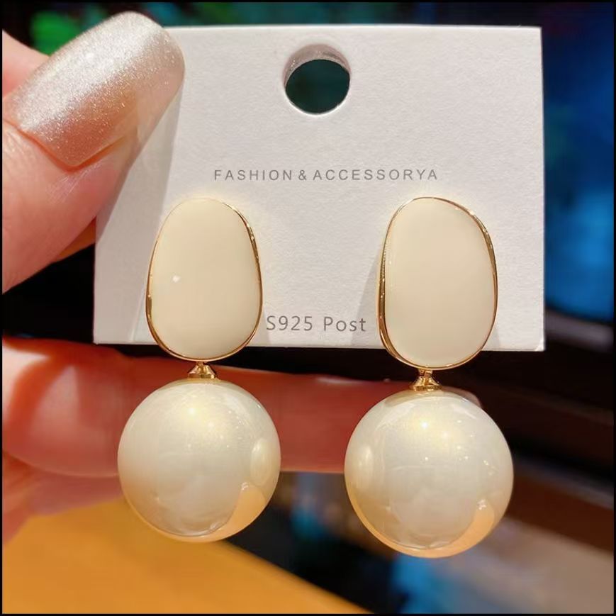 2026 New Pearl Earrings, Elegant Face-Slimming Chinese Style Women Jewelry