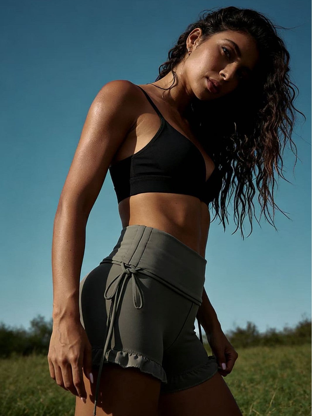 Women's Solid Color Ruffled Yoga Fitness Shorts, Casual Workout Shorts & Beach Pants