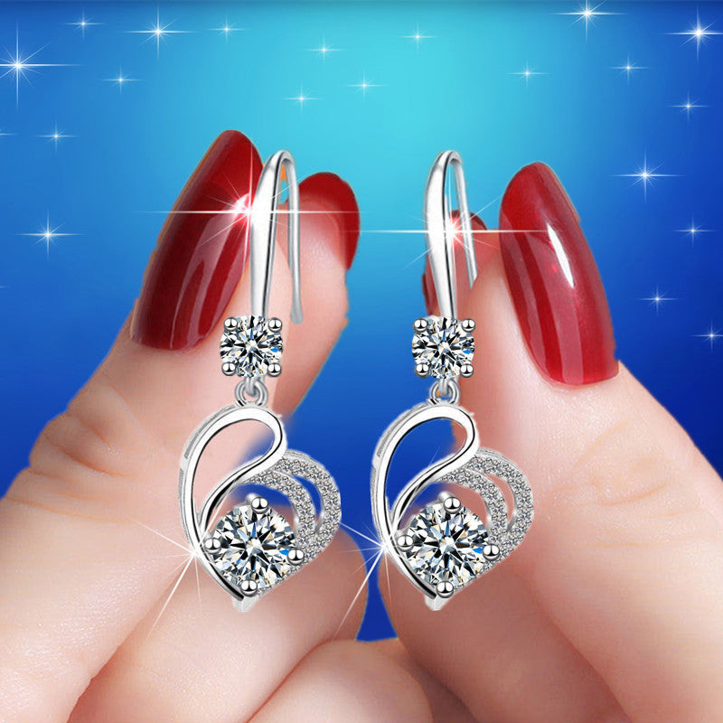 Womens Korean-style Delicate Heart-shaped Midi Earrings