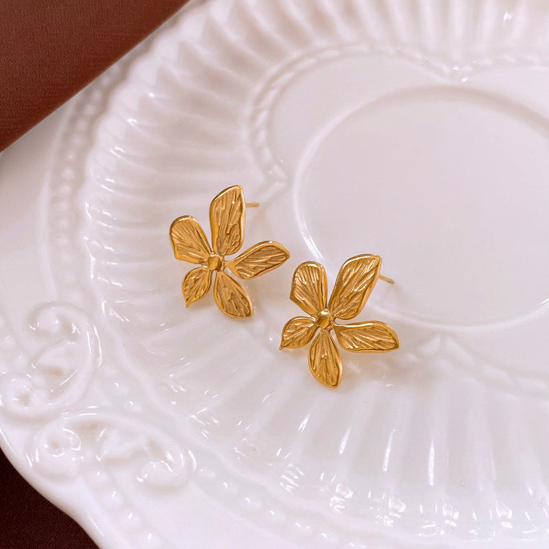 Elegant Silver Flower Drop Earrings Women Vintage Floral Stud Earrings Fashion Gift