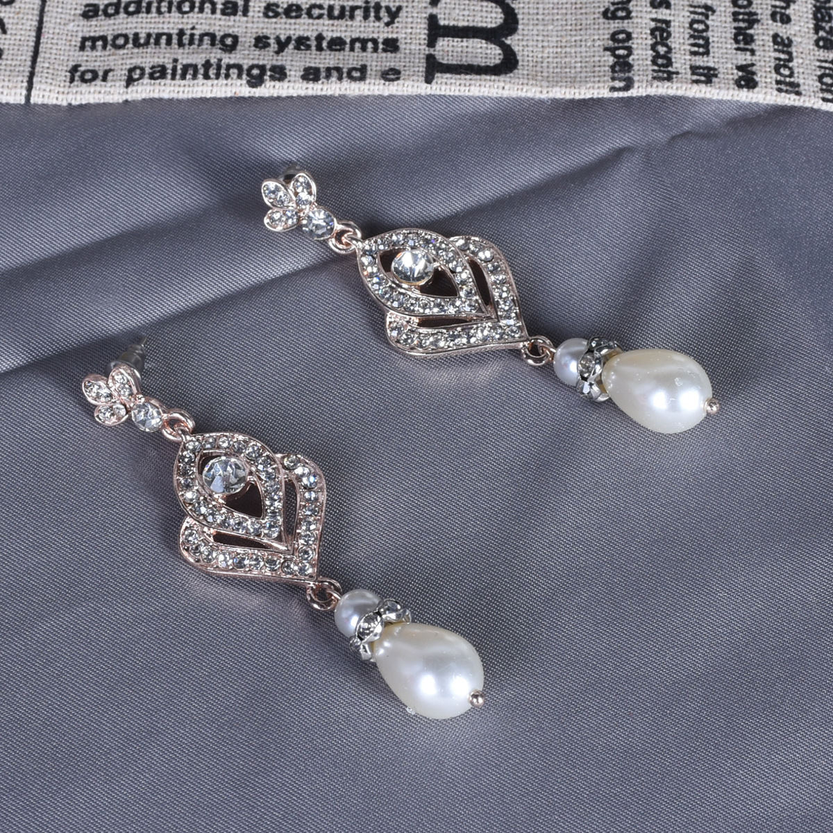 French Court Rhinestone Pearl Wedding Accessories