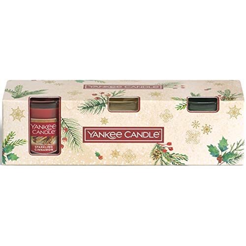 Yankee Candle Gift Set | Christmas Scented Candles | 3 Minis | Magical Christmas Morning Collection