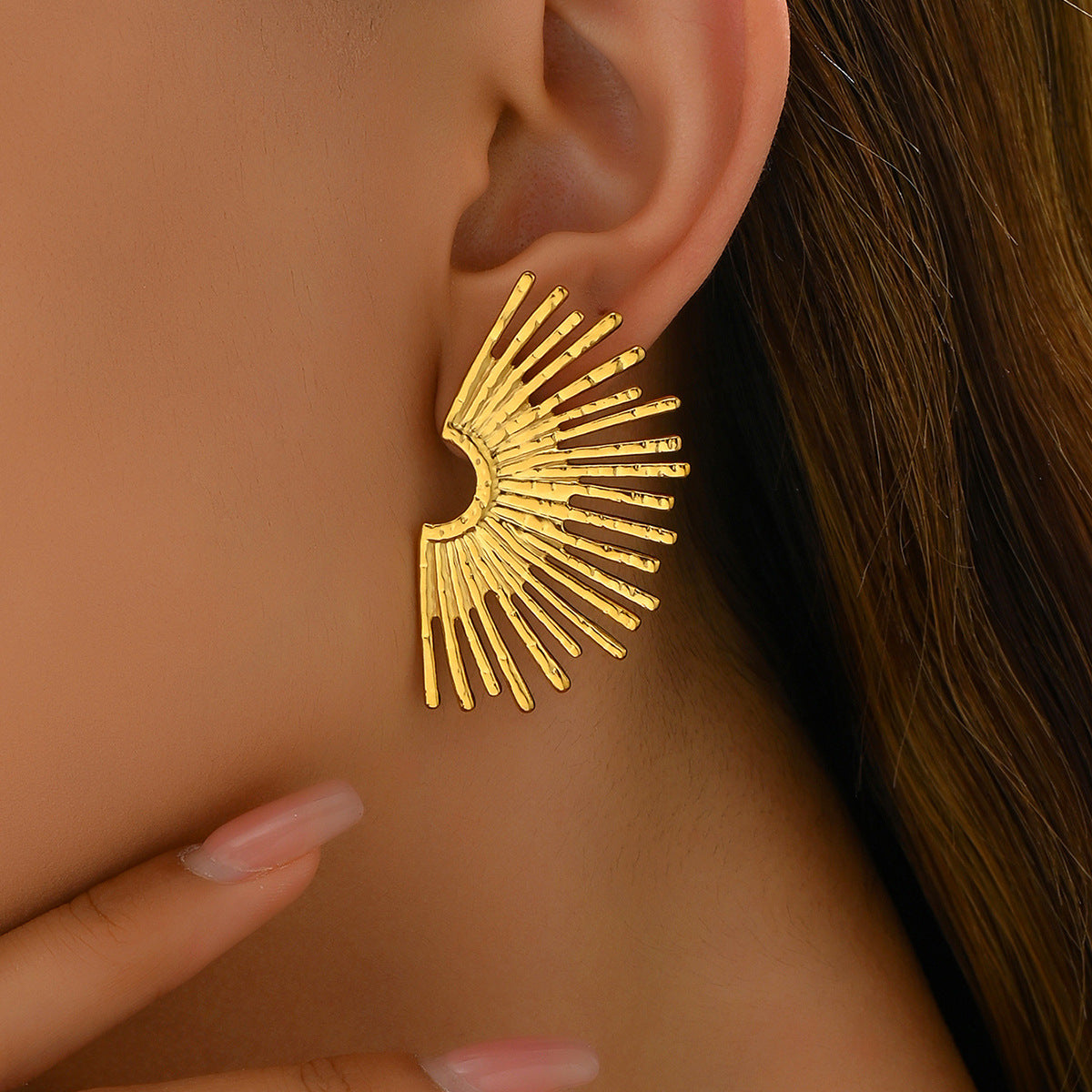 Niche Light Luxury Fashion Women Stud Earrings, Unique Exaggerated Fan Shape Design Earrings, 18K Gold Plated High-end Daily Ear Jewelry