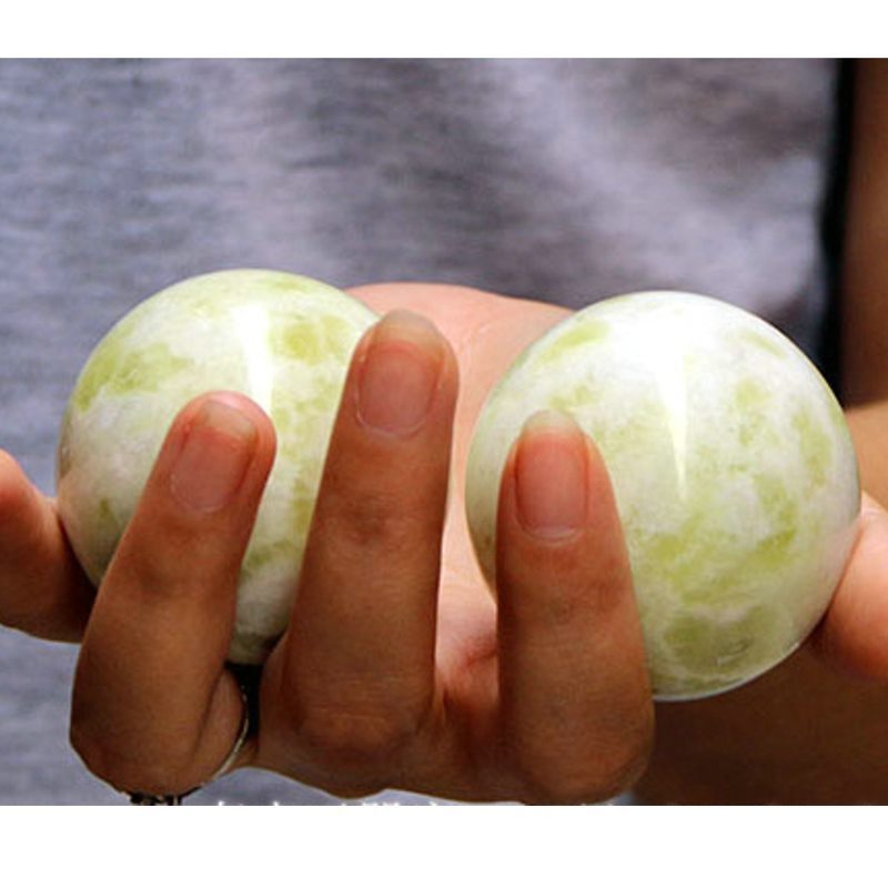 Rotating Jade Fitness Ball For Hand Exercise
