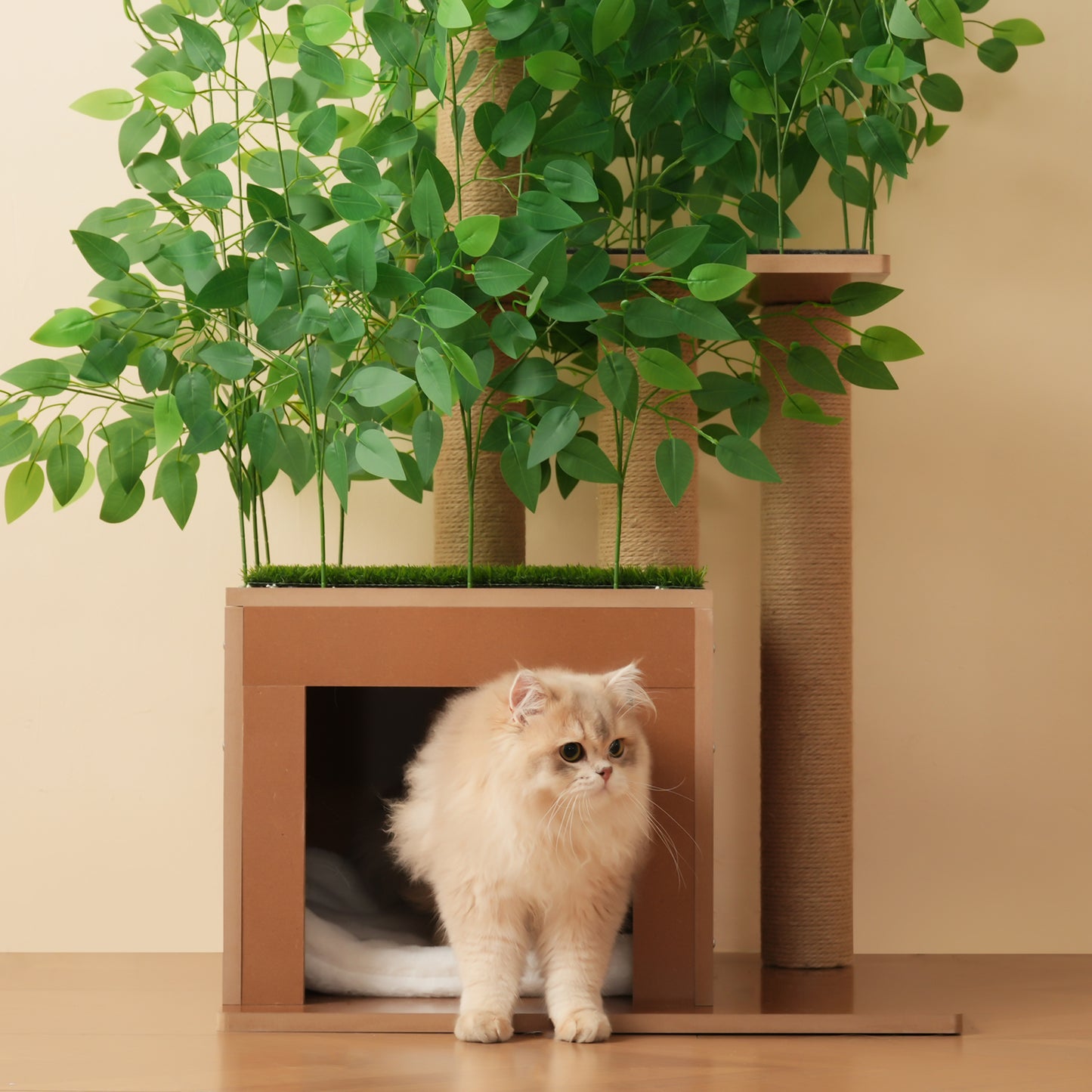 190 Cm Tall Tree-shaped Cat Tree With 4 Platforms And Cat Holes Pet-safe Material, Removable Leaves, Scratch-resistant MDF Suitable For Cats To Hide And Climb.