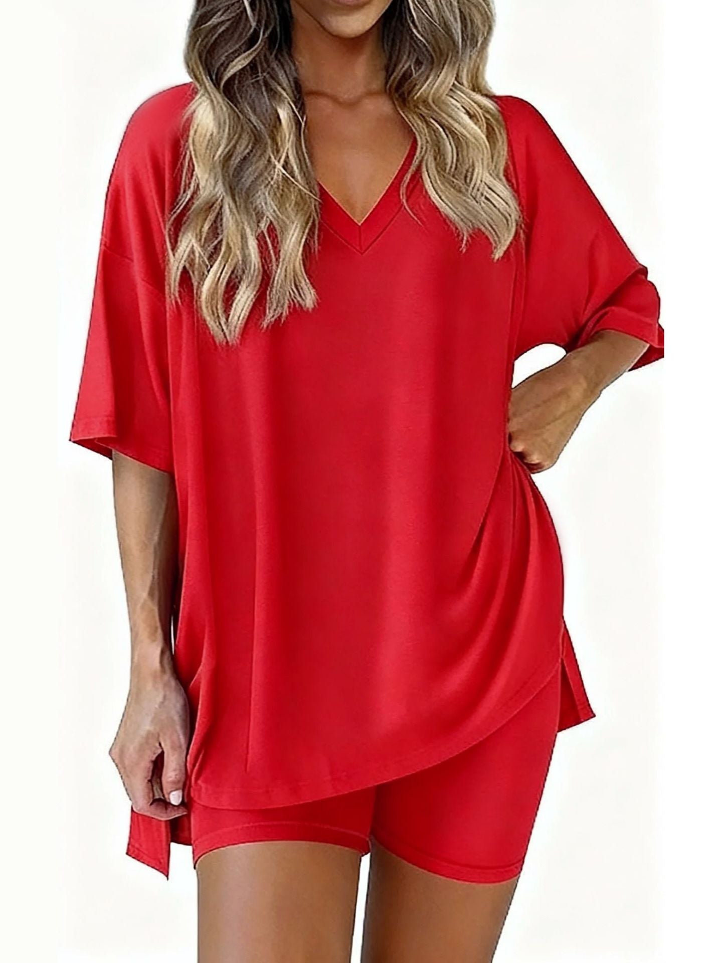 Comfortable And Stylish Womens Casual V-neck Loose-fit T-shirt And Elastic-waist Shorts Set For Home Wear