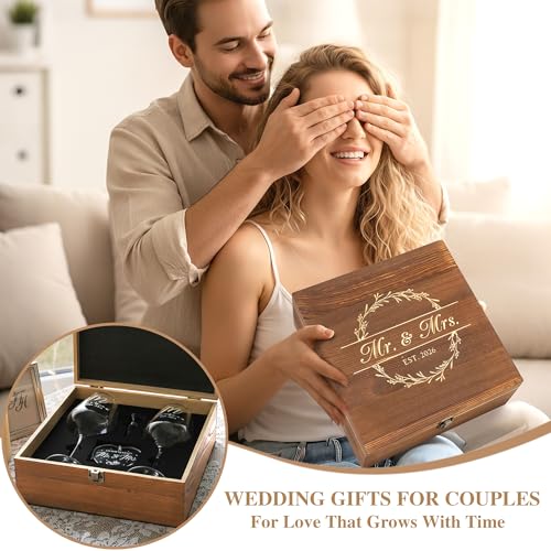 Verouis Wedding Gifts for Couples 2026 Mr and Mrs Engraved Wine Glasses Engagement Gift for Newlywed Bachelorette Bridal S...