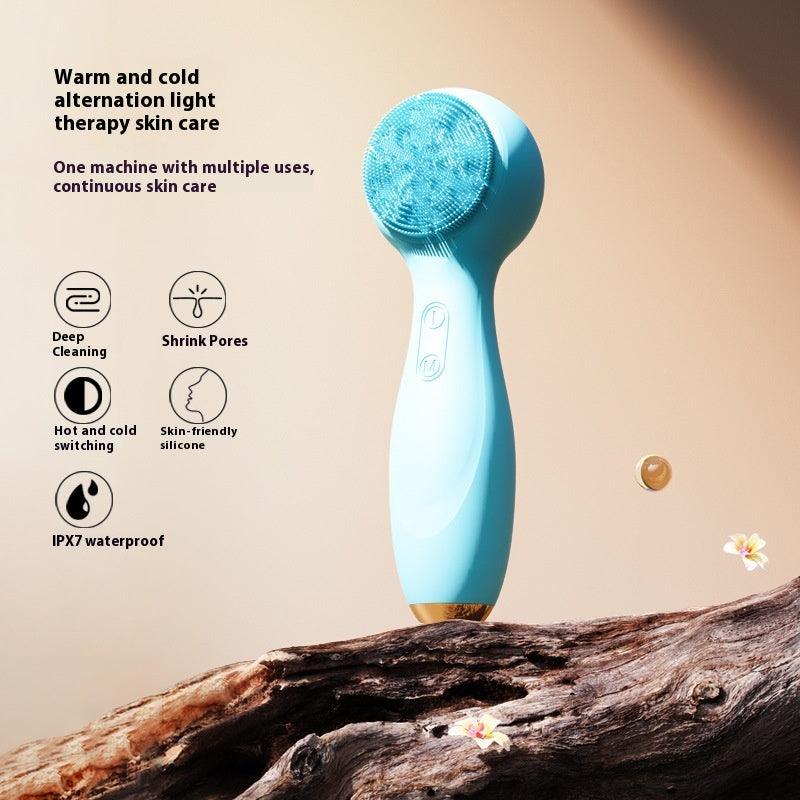 New Silicone Hot And Cold Rotating Portable Cleaning Waterproof Electric Face Washing Beauty Instrument