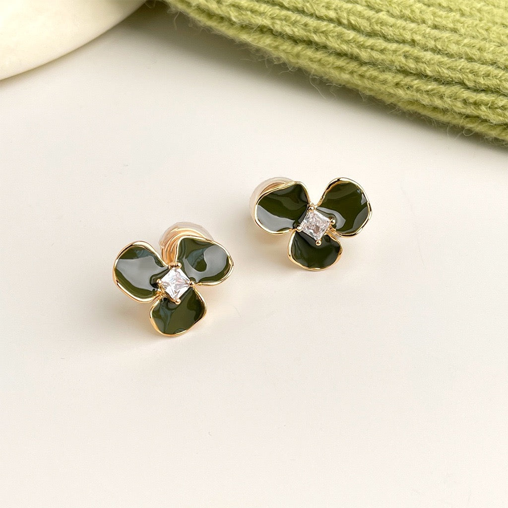 Sweet Flower Spring Earrings Women Mori Style No Piercing Ear Clips Fashion Jewelry