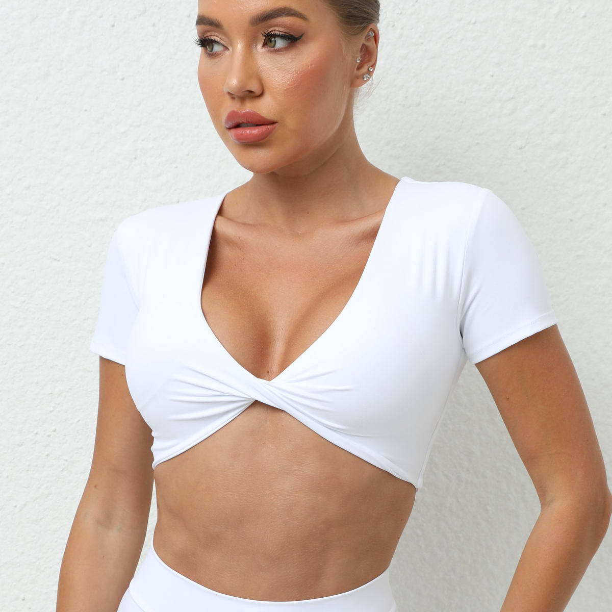 European And American Yoga Short Sleeve Skinny V-neck Sports