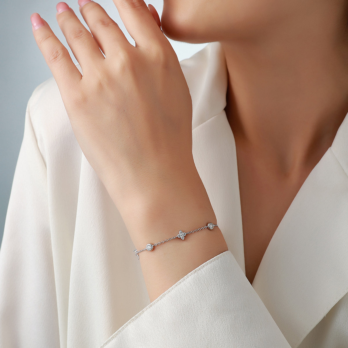 S925 Sterling Silver Moissanite Station Bracelet, D-VVS1 Adjustable Chain, Platinum Plated 2.5g Women's Jewelry Gift Box Set