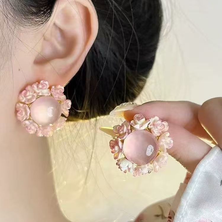 2026 New Floral Earrings Perfect For Spring, Light Luxury High-End Unique Design Stud Earrings For Women