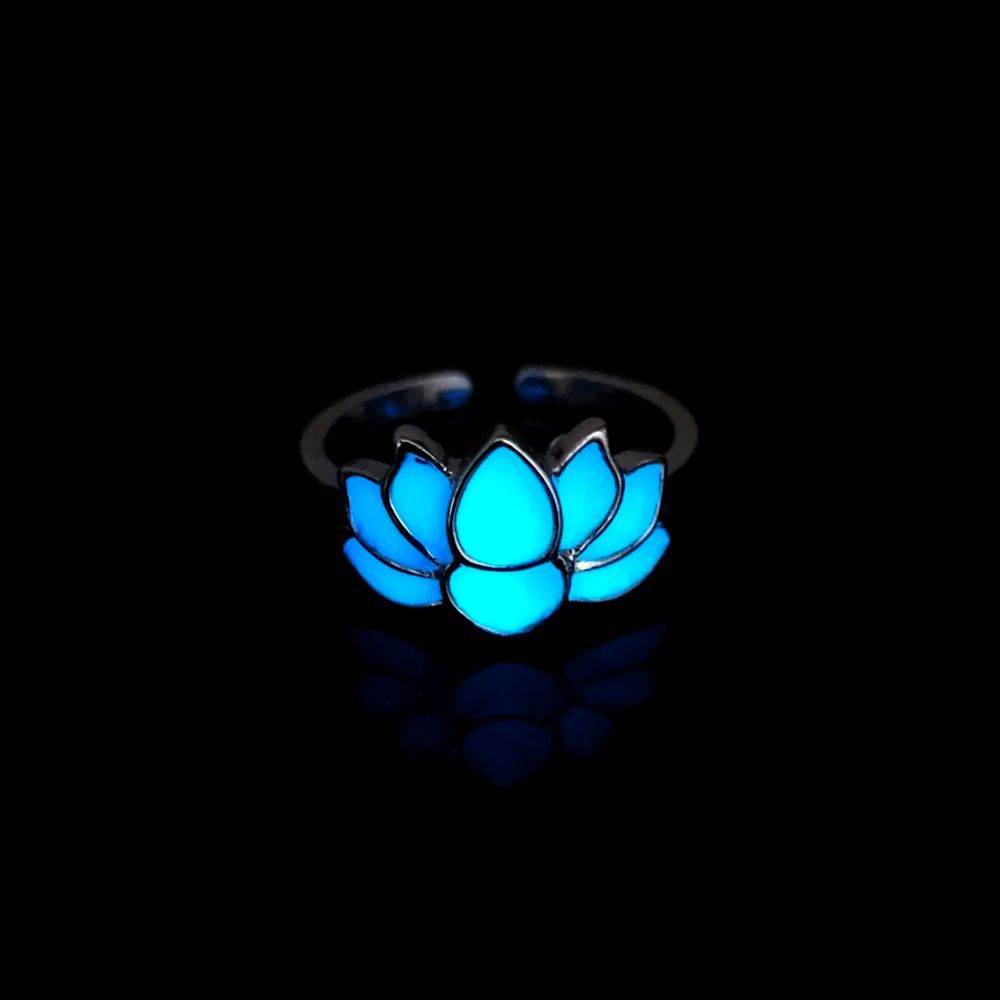 Non-fading Luminous Lotus Ring Yoga Energy Luminous