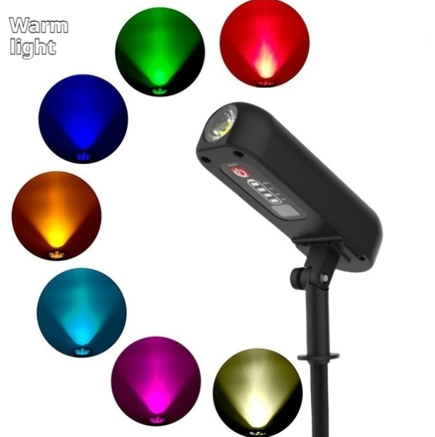 Solar-powered Spotlights For Outdoor Landscaping In Gardens And Courtyards