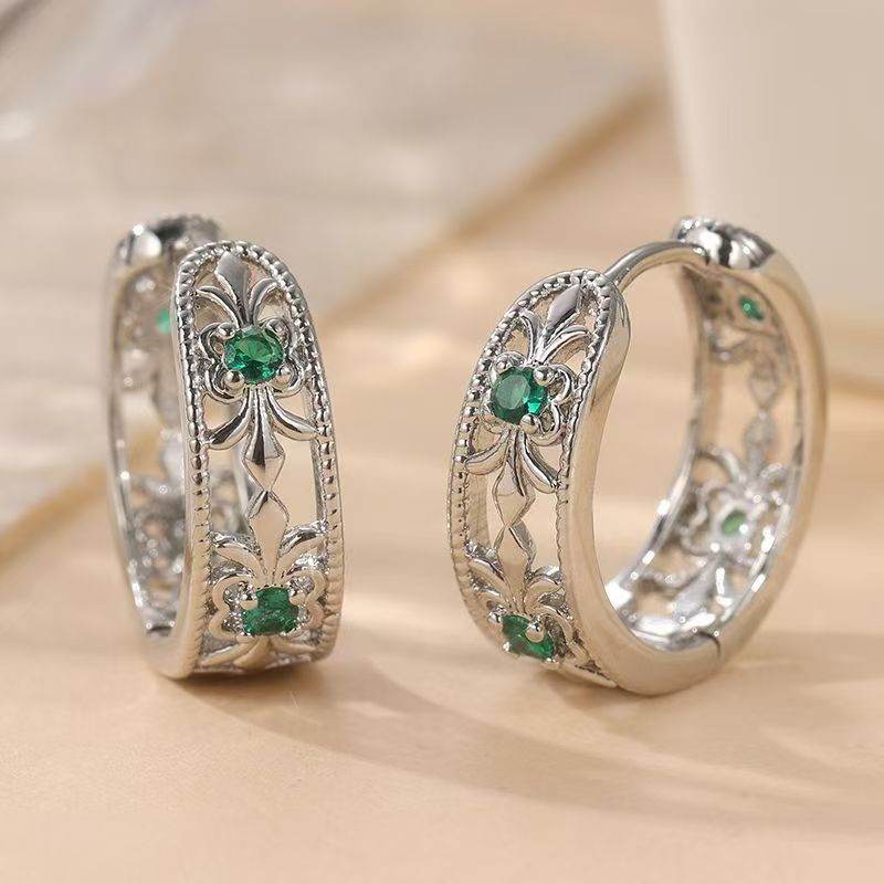 Intricately Carved Emerald Wide Band Hoop Earrings For Women Inspired Light Luxury High End Ear Jewelry Complexion Brightening Elegant Versatile Accessories