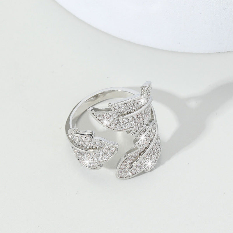 European And American Fashion Light Luxury Zircon Ring