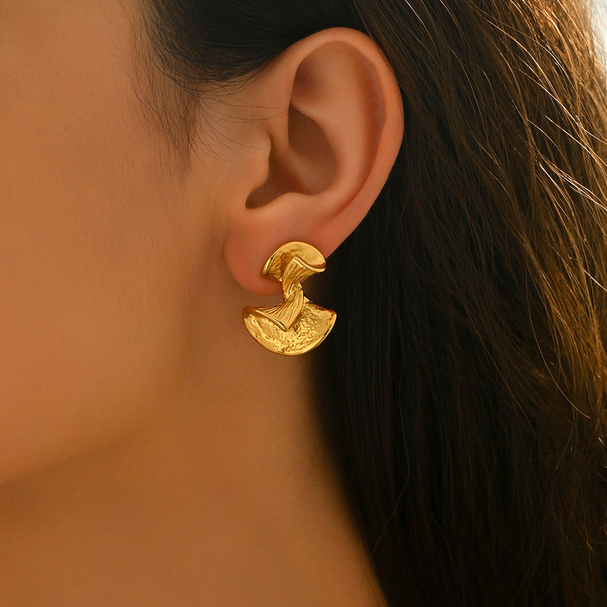 New Arrival European American Women Stud Earrings, Niche Premium Geometric Semicircle Fan Shape Design, Versatile Daily Fashion Ear Jewelry