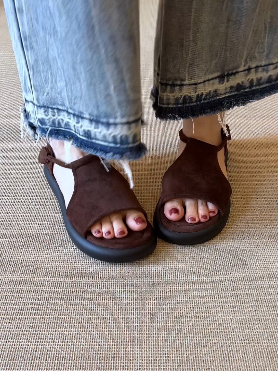 Women Platform Height-Increasing Hook And Loop Roman Sandals, 2026 New Summer Retro Open Toe Casual Sandals For Dresses Outdoor Wear