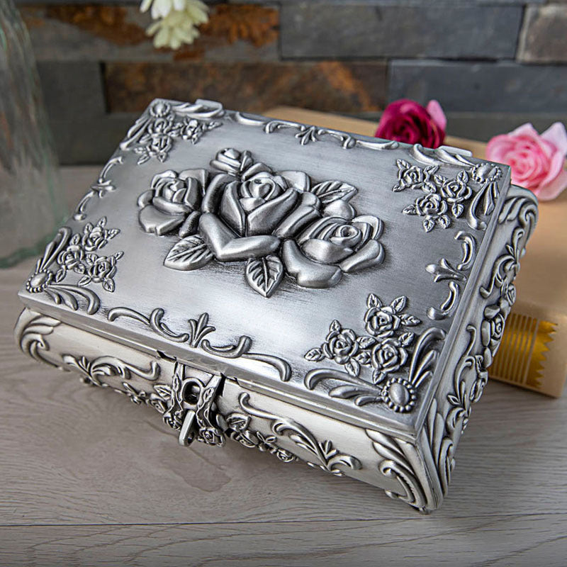Retrostyle Jewelry Box For Necklaces Rings And Other Accessories Metal Storage Box With Lock And Clasp