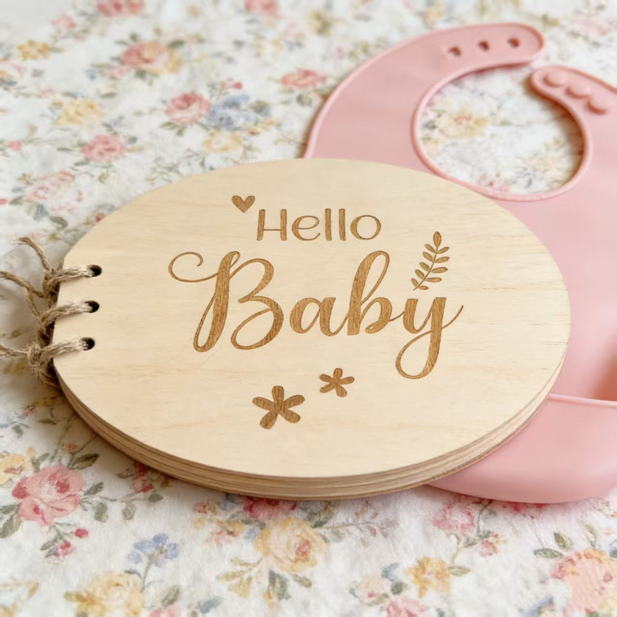 Hello Baby Round Wooden Baby Shower Book, Laser Engraved Natural Wood Newborn Guest Book, Rustic Circular Sign Notebook For Gender Reveal Maternity Photography Prop Nursery Decor Gift