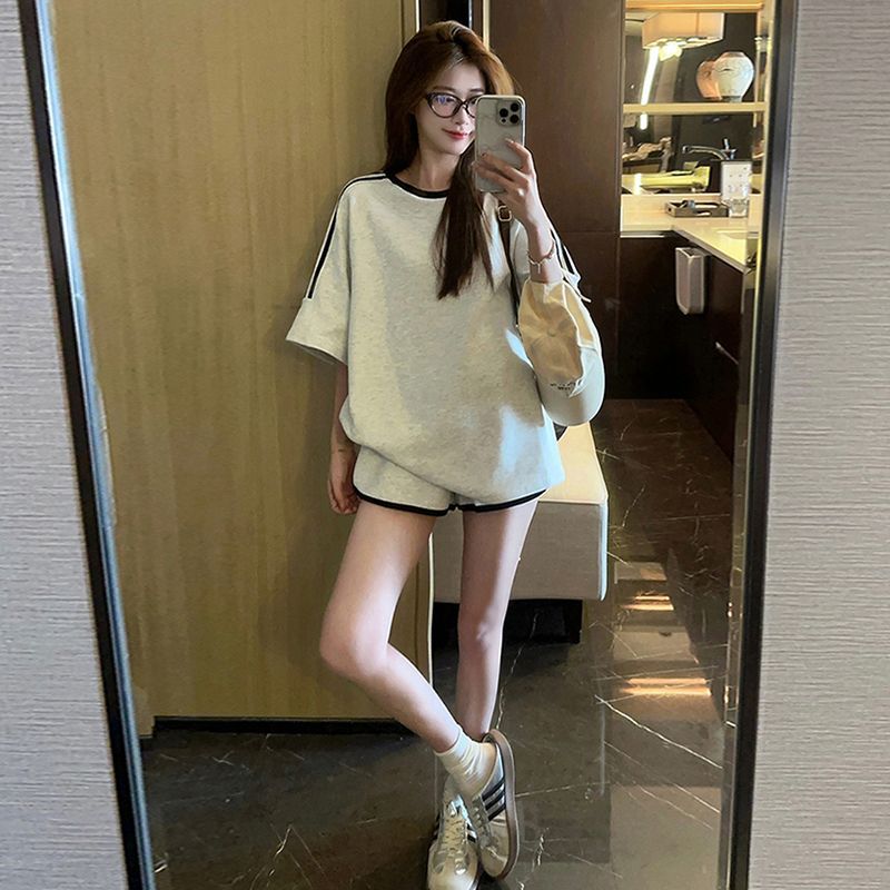 Korean-style Loose-fitting Fashionable Casual Two-piece Set