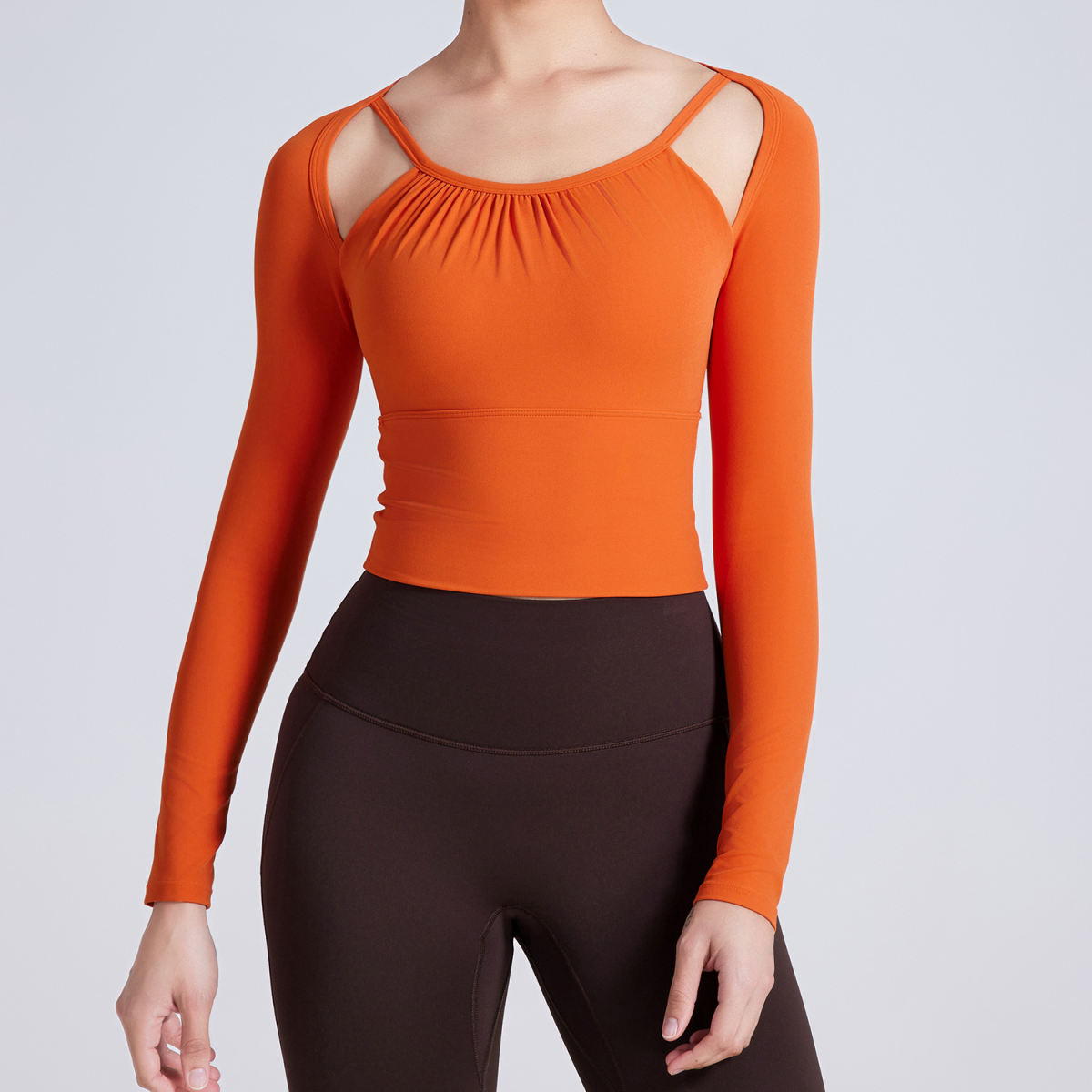 Autumn And Winter Fixed Chest Pad Yoga Clothes Long Sleeve Pleated Slim Fit