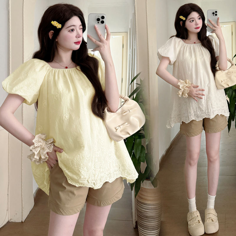Womens Korean-style Off-shoulder Embroidered Trim Top