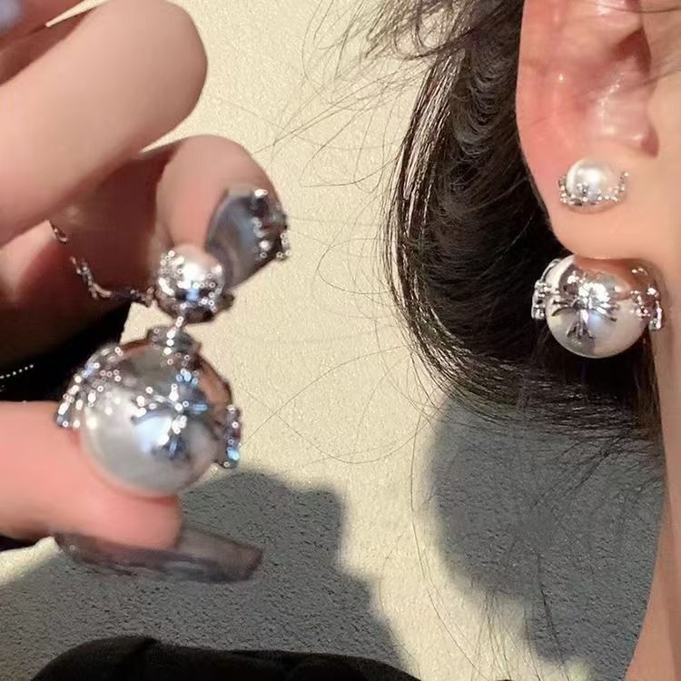 Niche Designer Light Luxury Cross & Pearl Earrings, Exaggerated Popular Statement Stud Earrings For Women Fashion Jewelry