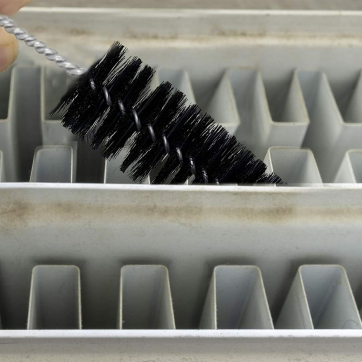 Radiator Brush Set, 3-piece Cleaning Set With A 70.5 Cm Brush, Black Grout Brush, And Blue Microfiber Cloth—a Handy Set For Radiators And Hard-to-reach Areas—hand Tools