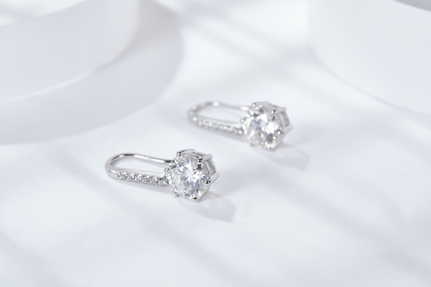 S925 Sterling Silver 0.5CT Or Moissanite Dangle Earrings Platinum Plated Long Hook Drop Earrings With GRA Certificate Classic Jewelry Gift Box Set For Women