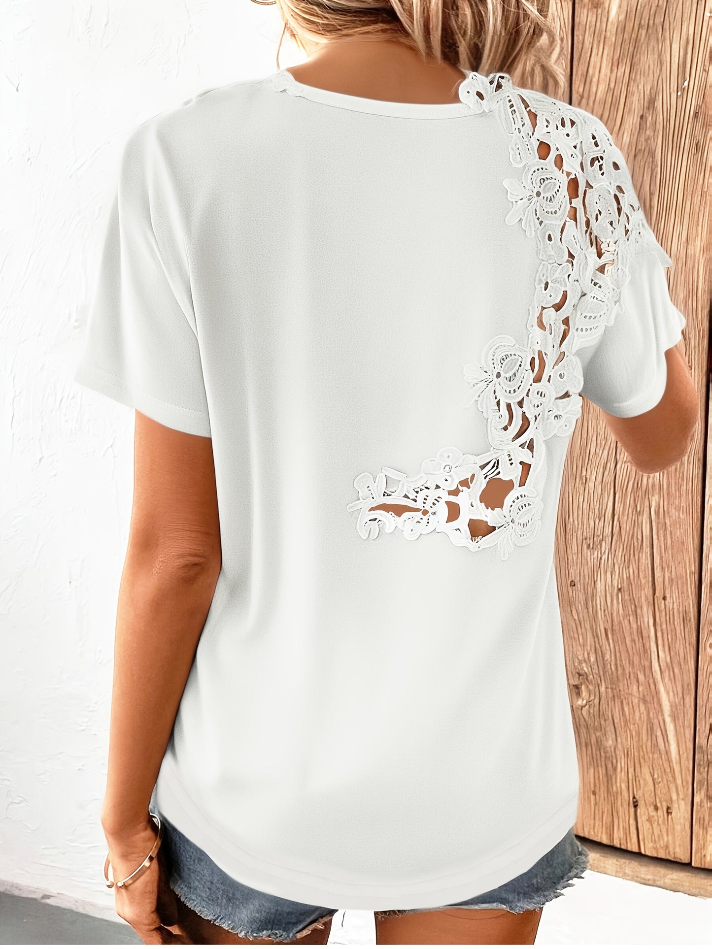 Best-selling Hollow-out Pattern Short-sleeve T-shirt