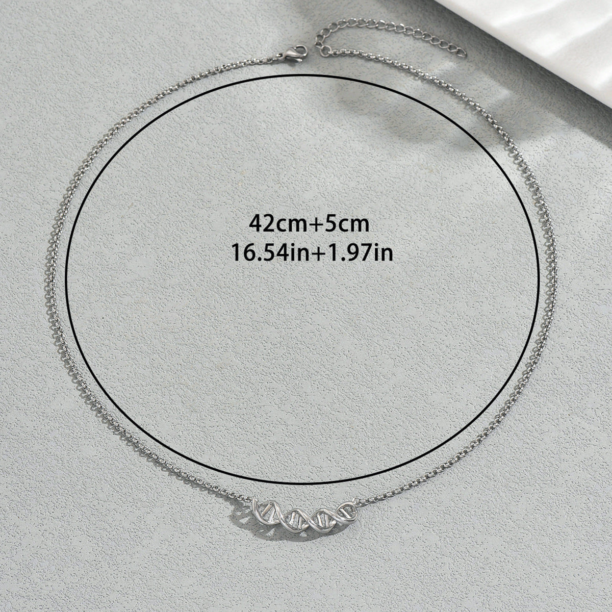 Cross-border European American Vintage Women Necklace, Unique Twisted Metal Design Long Pendant Chain, Versatile Fashion Neck Jewelry For Ladies