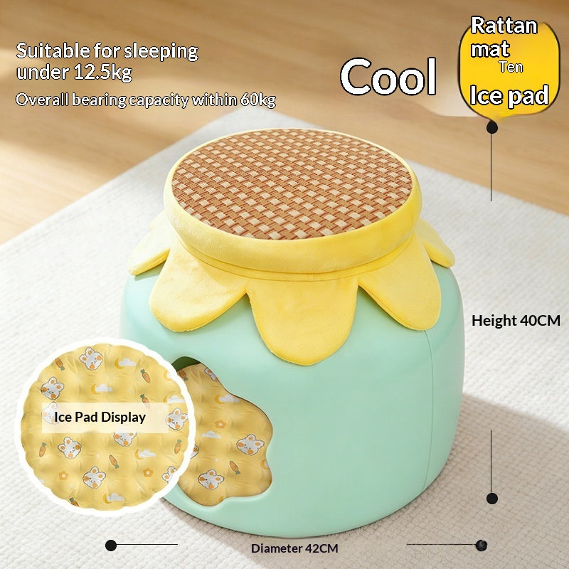 Closed All-in-one Cat Bed With A Cooling Mat For Summer