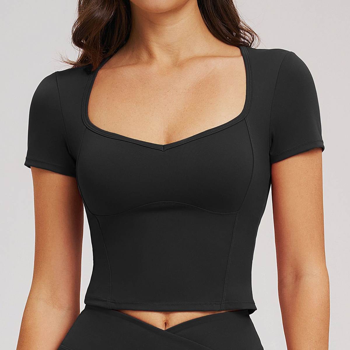 Womens Tight-Fitting Short-Sleeve Sports Top For Outdoor Running And Fitness