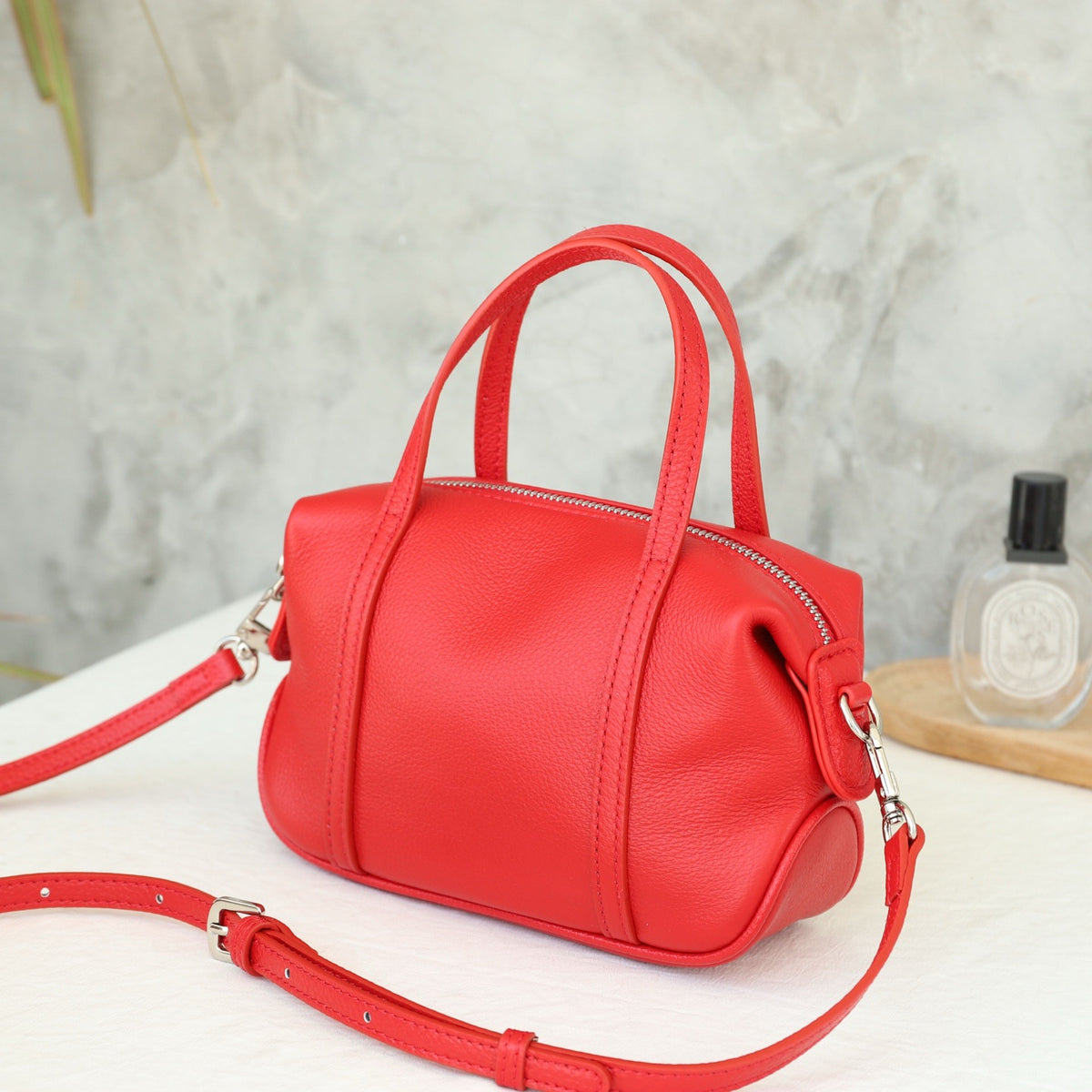 Top-grain Leather Textured Small Square Bag For Women, New Korean-style Trendy Shoulder Boston Bag With Crossbody And Hand-carry Options