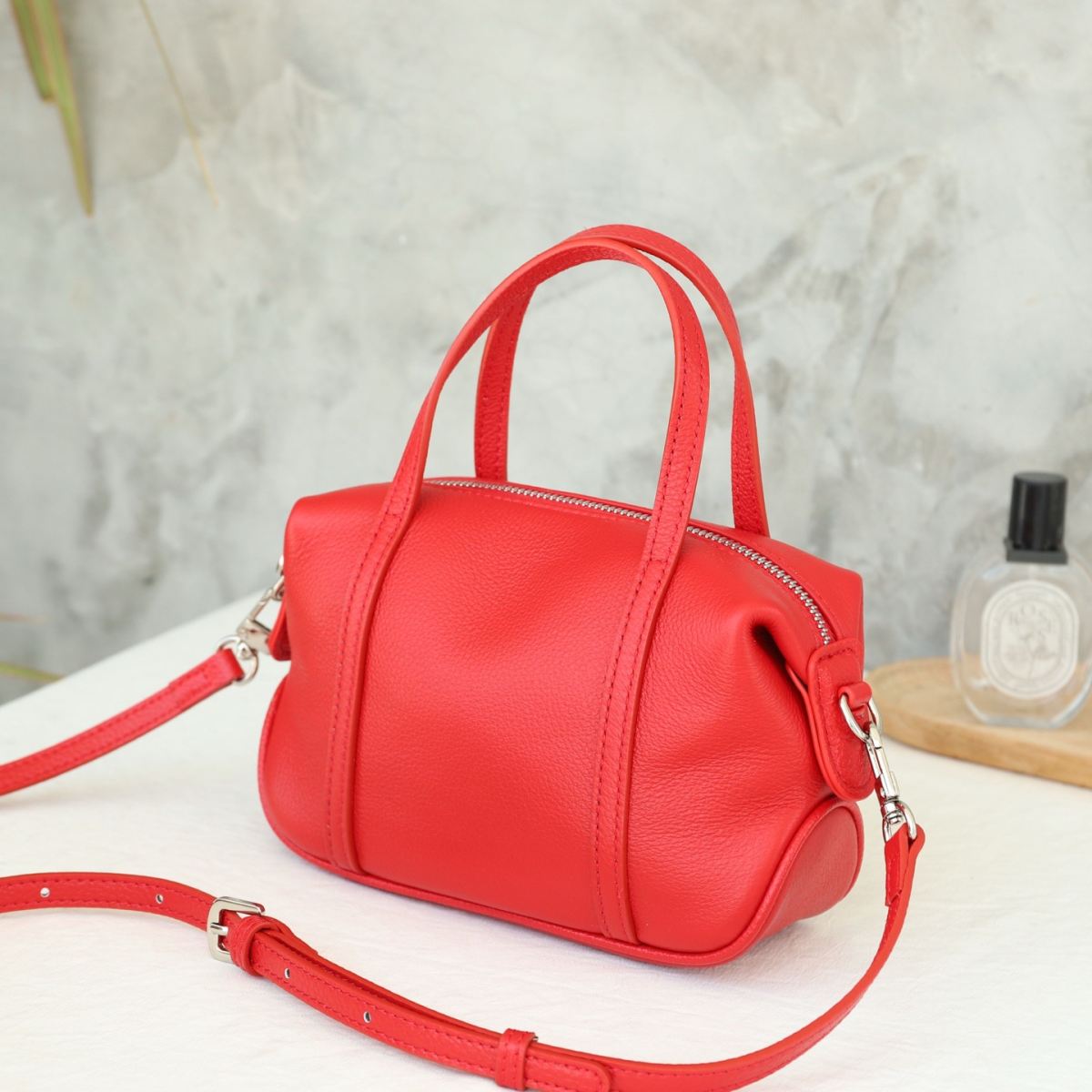 Top-grain Leather Textured Small Square Bag For Women, New Korean-style Trendy Shoulder Boston Bag With Crossbody And Hand-carry Options