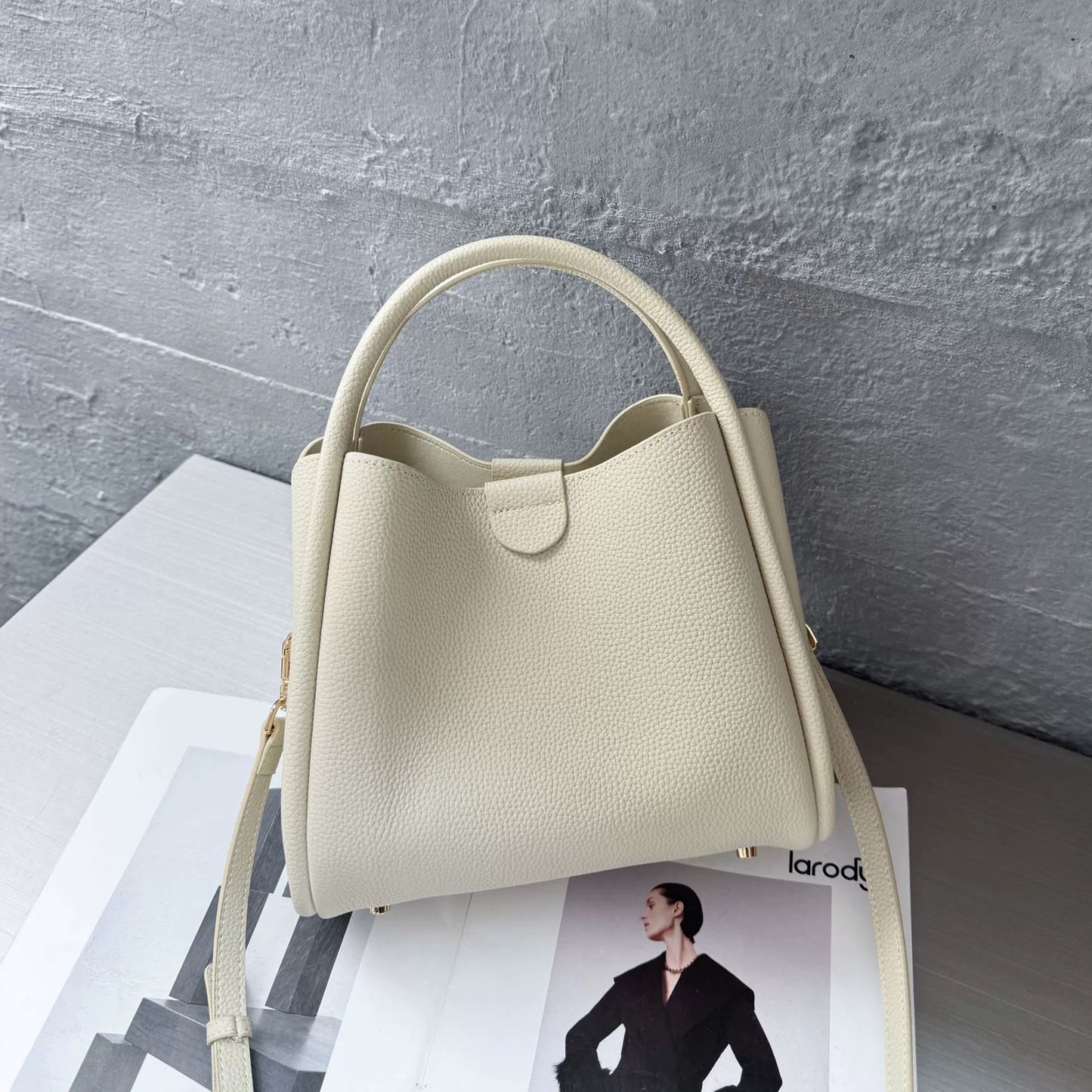 New Genuine Leather Women's Bag, Basket-style Bag, High-end Feel, Large-capacity Tote, Shoulder And Crossbody Bag