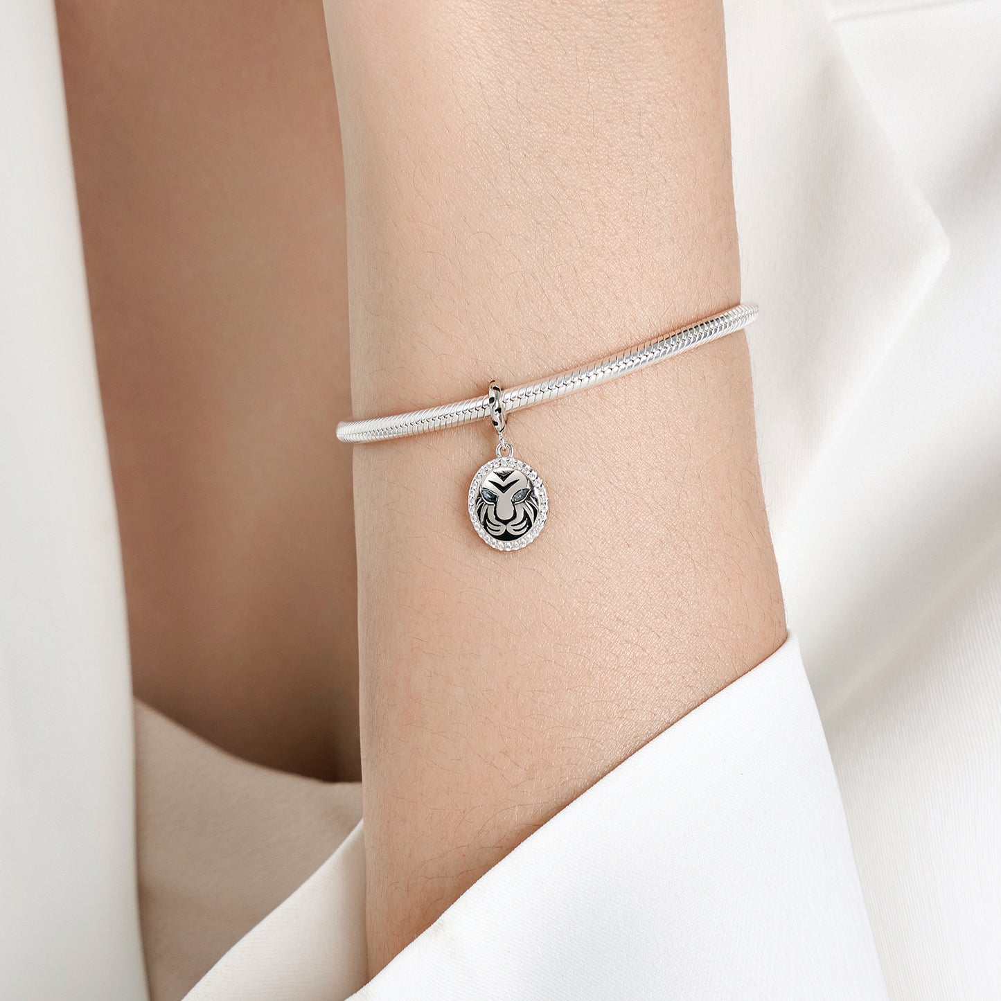 S925 Sterling Silver White Tiger Dangle Charm Zodiac Animal Pendant Bead For DIY Charm Bracelet Necklace Jewelry Gift