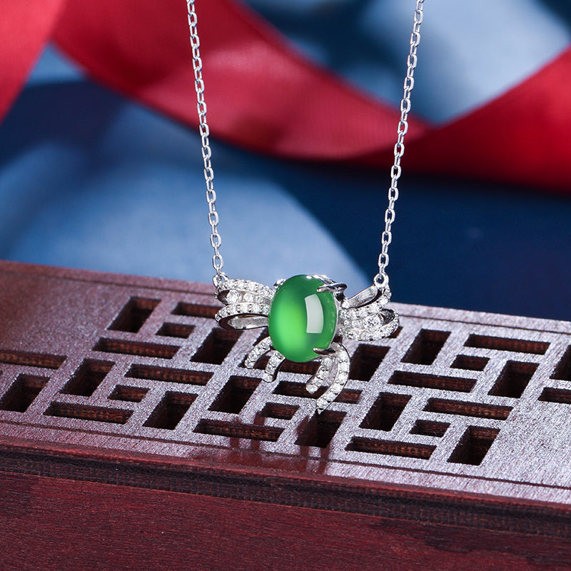 S925 Sterling Silver Necklace, 9x7mm Cabochon Green Chrysoprase Bowknot Pendant, Platinum Plated 3.1g, 45cm Chain, Elegant Women's Jewelry Gift Set