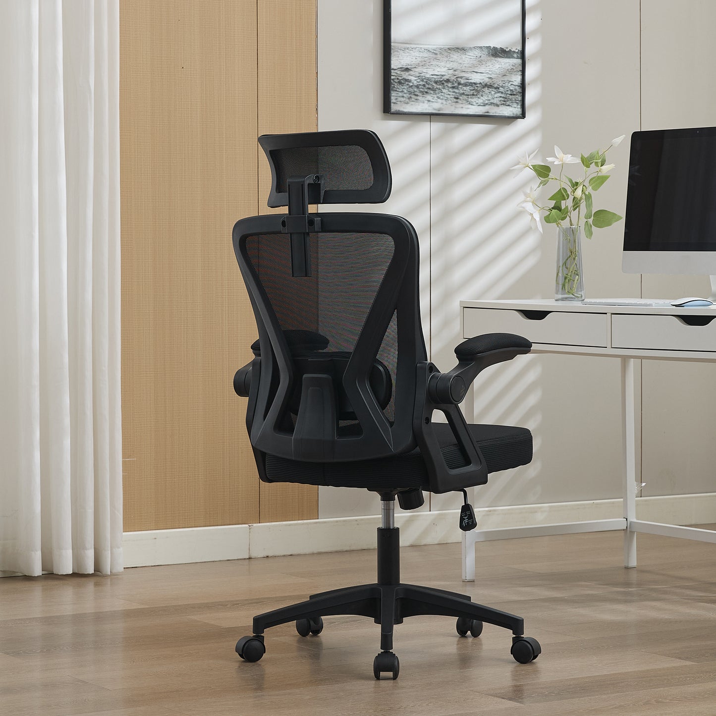 Ergonomic Mesh Office Chair With Adjustable Lumbar Support And Headrest - High-Back Executive Desk Chair For Home Office