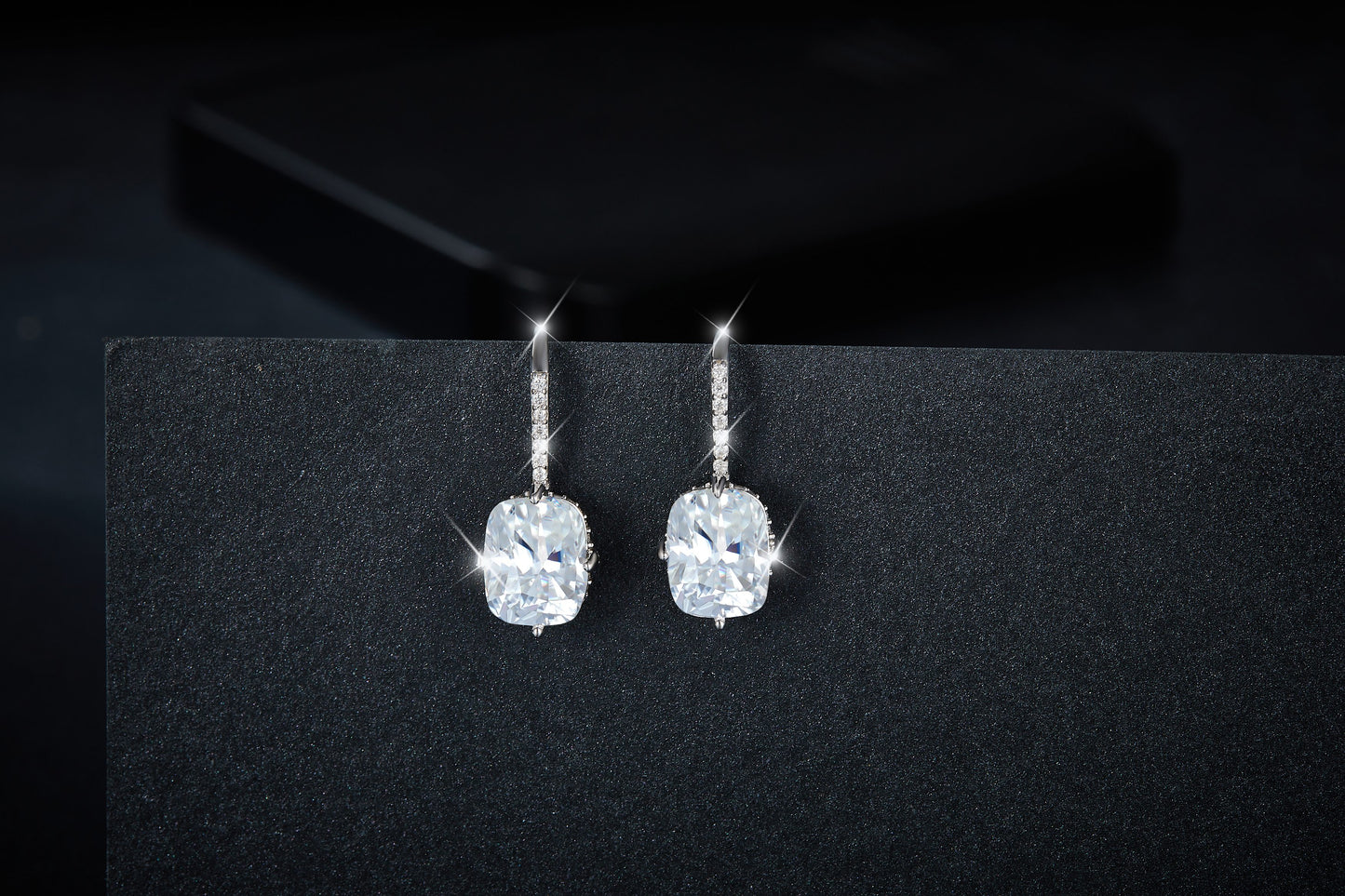 S925 Sterling Silver 7x9mm Oval Cushion Cut Moissanite Dangle Earrings Platinum Plated Hook Drop With GRA Certificate Elegant Jewelry Gift Box Set For Women