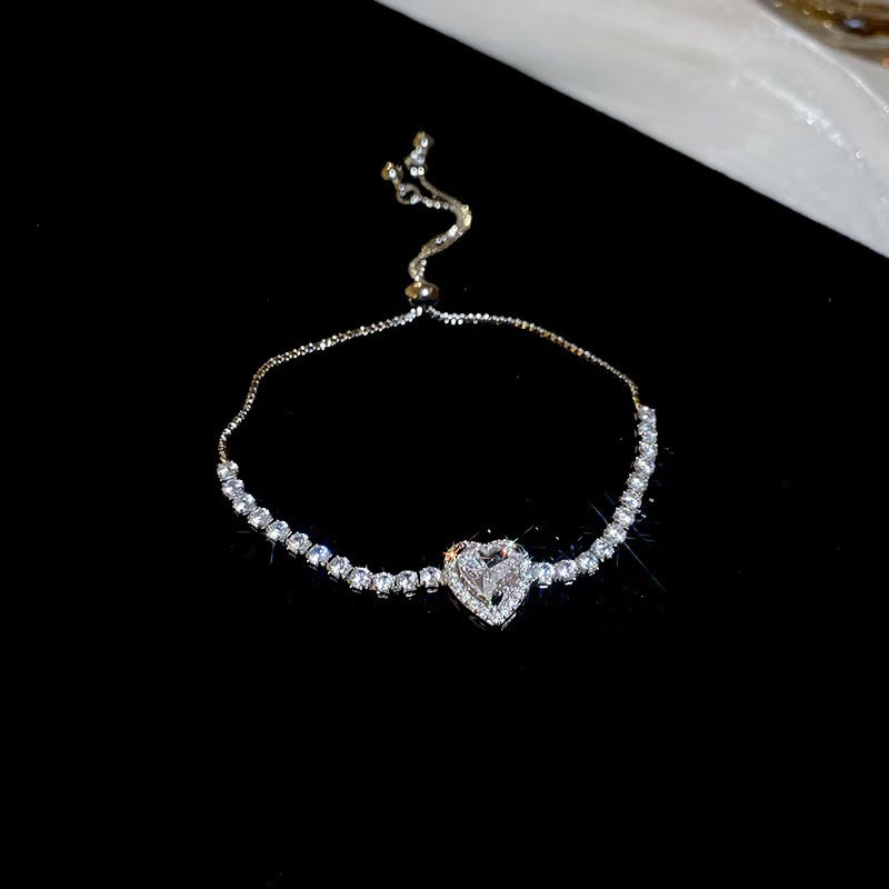 Western Style Zirconia Heart Bracelet Exquisite Premium Bangle Chic Niche Trendy Fashion Hand Jewelry