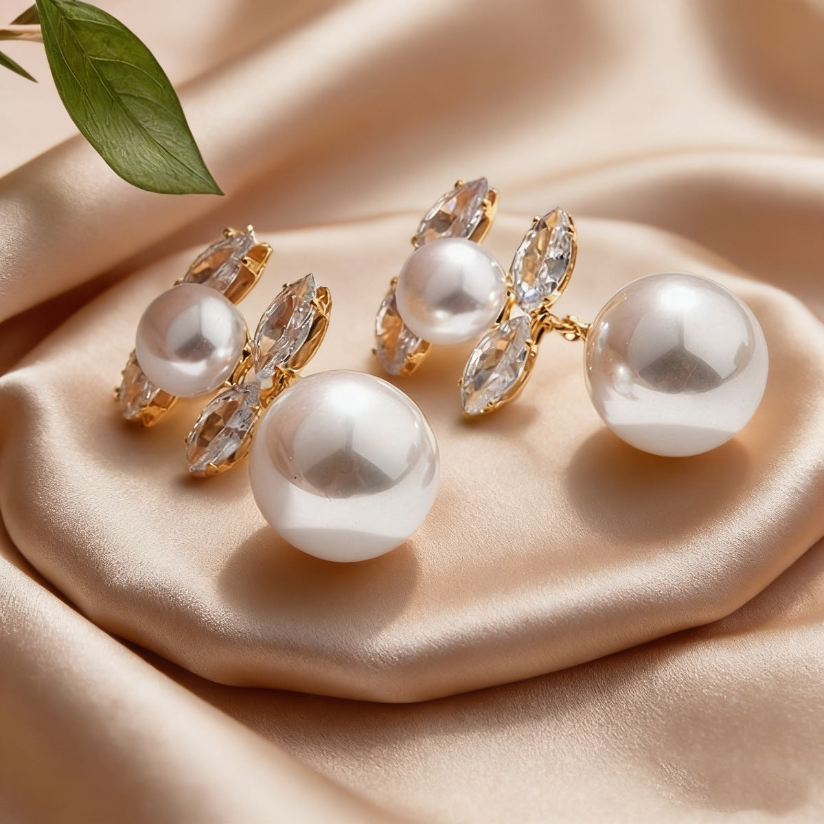 European American Vintage Royal Court Earrings, Geometric Stud Earrings Inlaid Cubic Zirconia With Pearl Pendants, Fashion Versatile High-End Ear Jewelry For Women