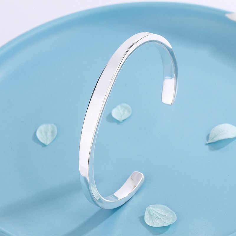 Simple Korean-style Solid Plain Bracelet For Women