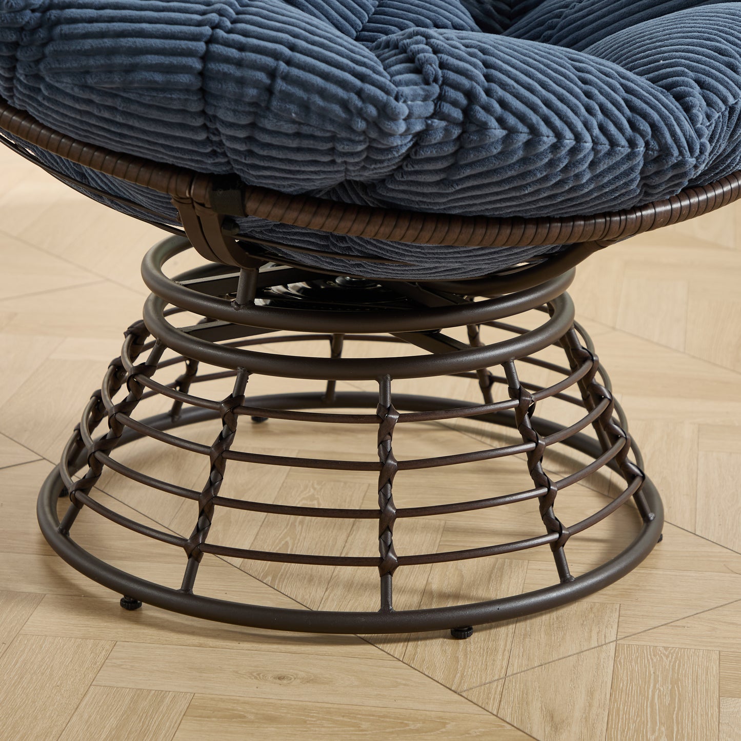 Comfortable Ergonomic Wicker Papasan Chair, 360 Swivel Indoor Outdoor Rattan Chair With Soft Thick Cushion, Ideal For Living Room, Bedroom, Reading Room, Brown Frame With Navy Blue Cushion Comforta
