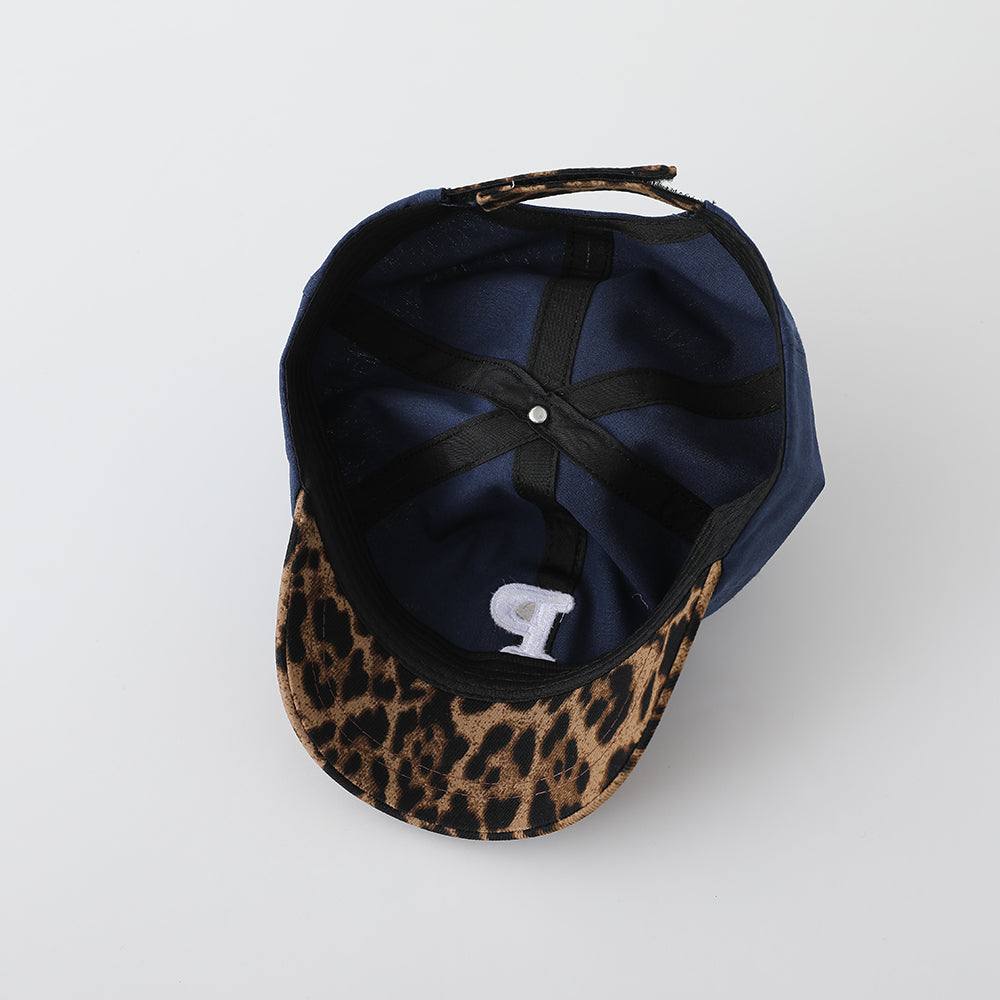 Children's Patchwork Leopard Print Brimmed Letter P Three-dimensional Embroidered Adjustable Fashion And Simple Baseball Cap, Suitable For Outings, Playtime And Daily Use.