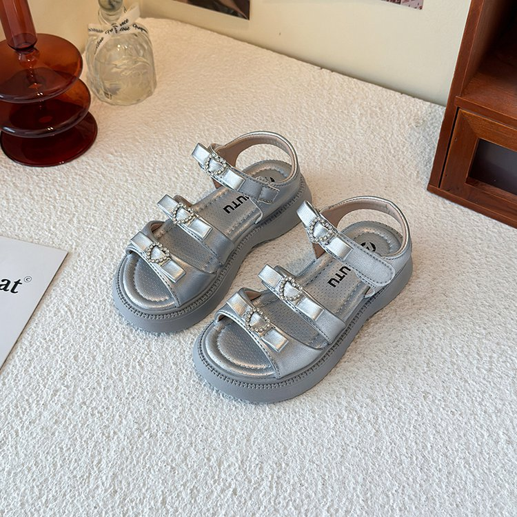 2025 Summer New Girls' Heart Rhinestone Sandals, Korean Style Princess Shoes With Bow, Kids Roman Sandals